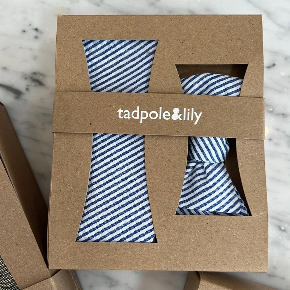 New Tadpole and Lily Father and Son Matching Bow tie Sets